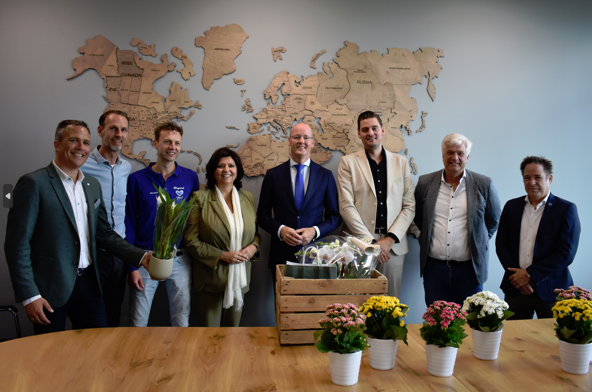 Klaas Knot gaat met Westlandse ondernemers in gesprek over het belang van de (glas)tuinbouw